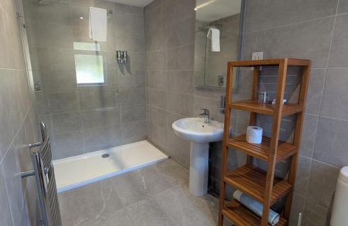 Hastings Hotel | The White Rock Hotel