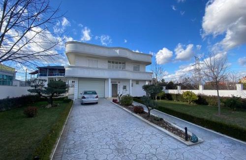 Kashar Villa | The White Villa
