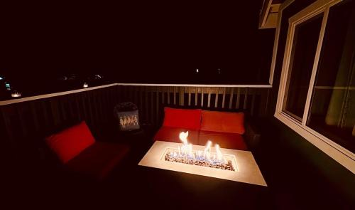 Sugarloaf Casa | The Wildflower Cottage with AC Firepit with BBQ!