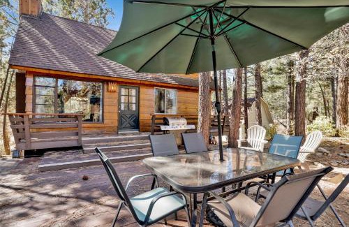 Big Bear City Casa | The Wilkie Cabin #339