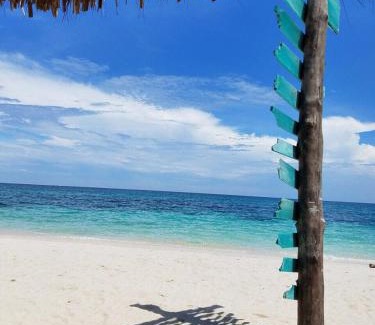 Bocachica Casa | The Wizard & Bar BARU