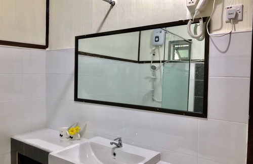 Semporna Cabina | The Wizard of Oz Resort