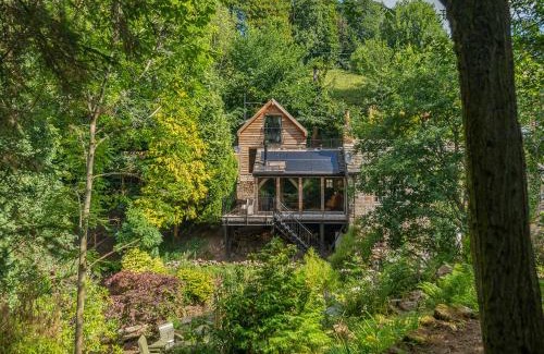 Wadsworth Apartamento | The Woodland Loft