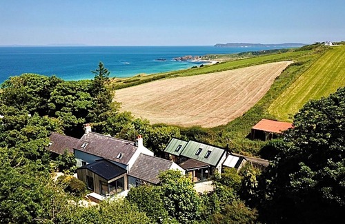 Ballycastle Cabaña | The Woods at White Park Bay With a Private hot Tub. Blissful Relaxation Awaits!
