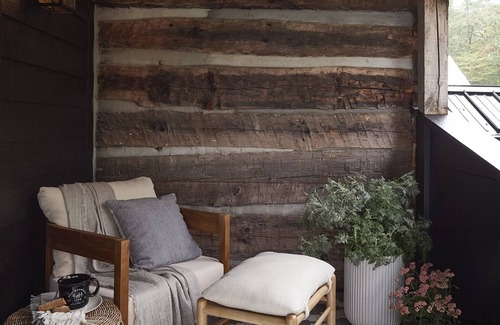 Highlands Casa | The Wren: Flat Mountain Farm