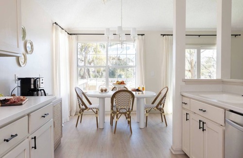 Savannah Casa | The Wren House