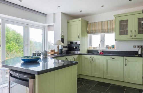 Polzeath Cabaña | THE WRENS, family friendly, with a garden in Polzeath