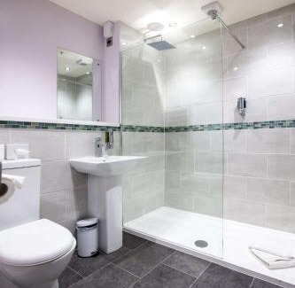 Clearwell Hotel | The Wyndham Hotel