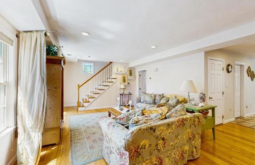 West Yarmouth Casa | The Yarmouth Anchor - 12