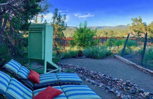 Zuzax Villa | The Yoga Yurta at Sunny Mellow Eco Villa