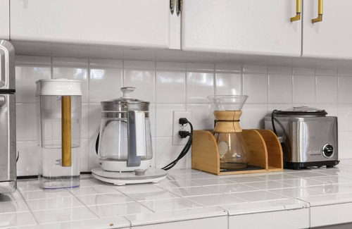 Civic Center Cabaña | The Zen Den - Stockton, Ca