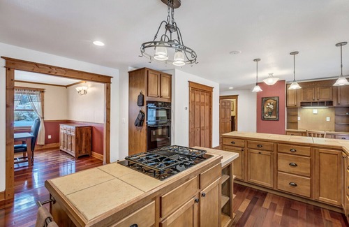 Glenwood Springs Casa | Sala de teatro, Sala de juegos, Jacuzzi, Apto para familias y grupos, Localización privada