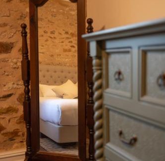 Upper Wakefield Casa | Thedell Cottage - A Boutique Heritage Escape