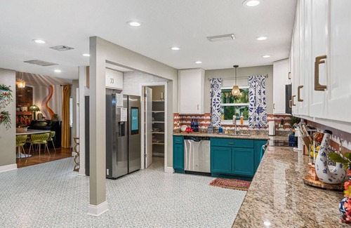 Wekiva Springs Casa | Themed 6BR Home! Prime Location! Very Spacious! Close to Disney and Universal!