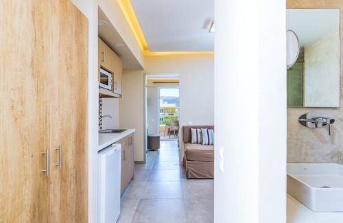 Malia Apartamento | Theo Star Beach Hotel