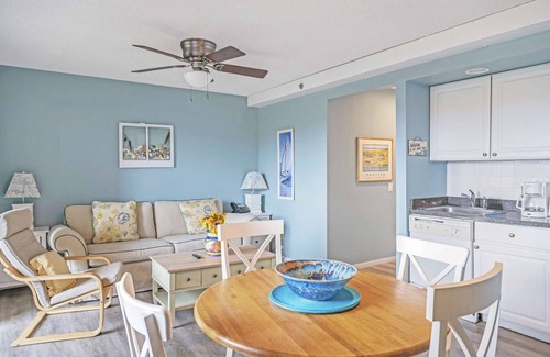 Napeague Apartamento | TheSweetDwelling 1BR Beachside Home|TennisPoolPKG!