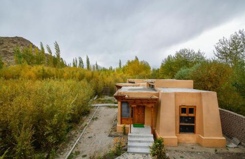 She Complejo | Thiksay Organic Resort and Retreat