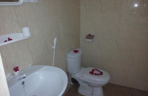 Nilaveli Hotel | Thirumalai Park