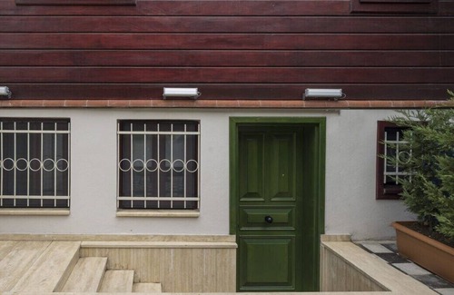 Bebek Apartamento | Cozy Modern Oasis Bebek Park 2bed/1bath home! #101