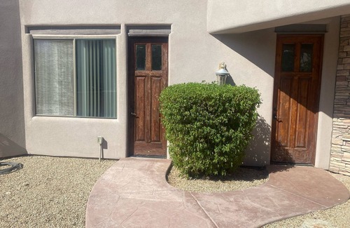 Estrella Mountain Ranch Casa | This casita is located in the Estrella neighborhood and boasts amazing View’s.