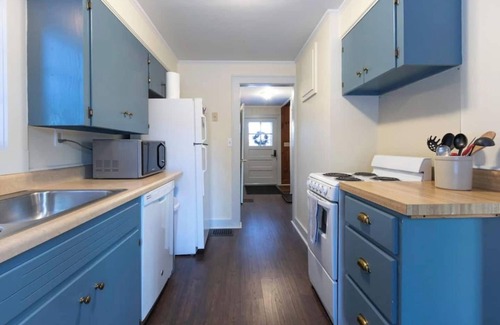 Manchester Cabaña | Quintessential VT Cottage en Manchester Village