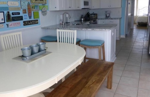 South Beach Haven Condominio | Este condominio en el segundo piso de Holgate Ocean Front tiene hermosas vistas al mar 65721