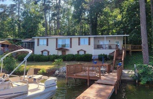 Jackson Casa | This home away from home offers excitement and the most relaxing atmosphere.