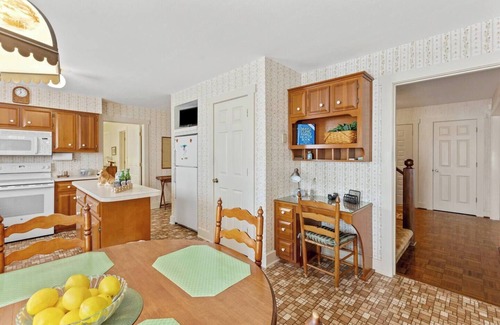 Frankfort Casa | This house is a 3 bedroom(s), 3 bathrooms, located in Frankfort, KY.