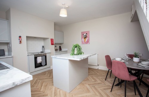 North Bitchburn Casa | This house is a 4 bedroom(s), 1.5 bathrooms, located in County Durham, England.