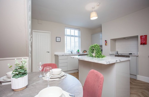 North Bitchburn Casa | This house is a 4 bedroom(s), 1.5 bathrooms, located in County Durham, England.