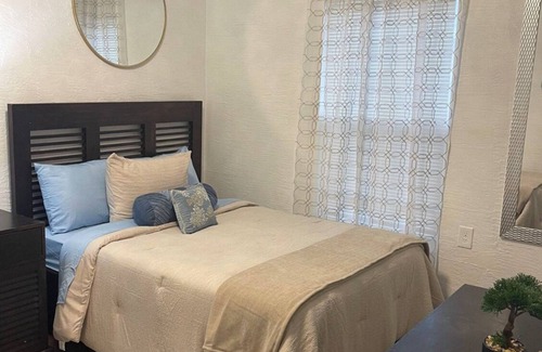 Kingston Casa | This unit has a separate living room with a pull out sofa for your guest& kiddos