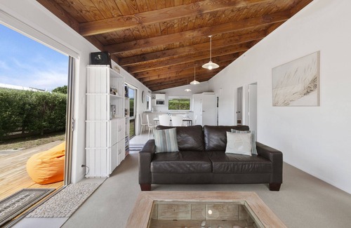 Omaha Casa | This Way To The Beach - Omaha