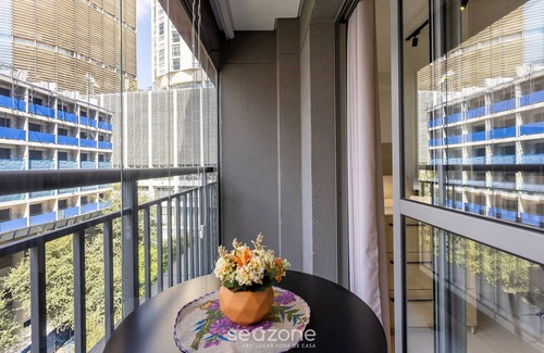 Vila Buarque Apartamento | THK - Building With Pool in the Republica Neighborhood in SP