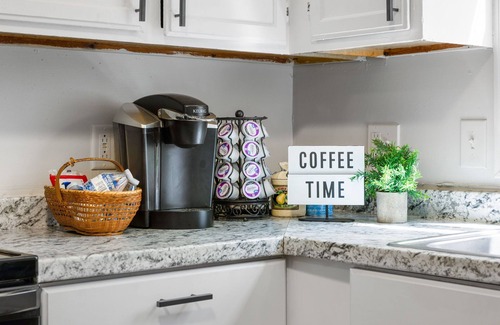Springfield Casa | Thomas's Cozy Duplex - Centrally Located
