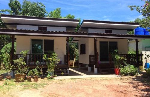 Khlong Khut Casa | Thongsuwan Resort