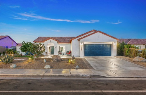 Thousand Palms Casa | Thousand Palms Escape Family Friendly, Arcade, Pool Fun Games