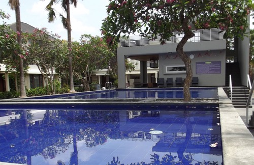 Baturetno Casa | Three Bedrooms House with a Pool
