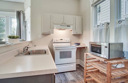 Westside Apartamento | Three apartments near Top Golf Midtown. Pet friendly