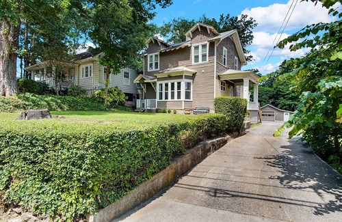 Westside Apartamento | Three apartments near Top Golf Midtown. Pet friendly