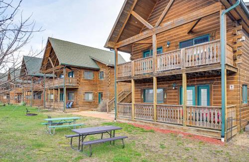 Warrens Casa | Three Bears Resort Home with Perks and Outdoor Spots!