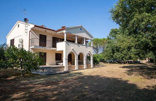 Kruncici Apartamento | Apartamento de tres habitaciones con una terraza Sveti Lovrec, Sredisnja Istra (A-24888-a)