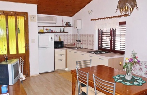 Brna Apartamento | Three bedroom apartment en la playa Brna, Korcula (A-5902-a)