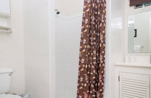 Hastings Villa | Apartamento de tres habitaciones en la playa