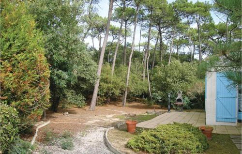 La Tranche-sur-Mer Casa | Three-Bedroom Holiday Home In La Tranche Sur Mer