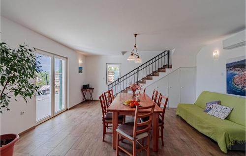 Potirna Casa | Three-Bedroom Holiday Home In Nova