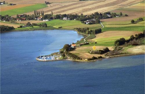 Bandholm Casa | Three-Bedroom Holiday Home In Bandholm