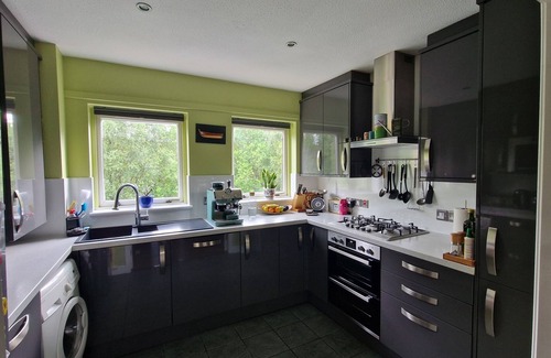 North West Apartamento | Three bedroom, modern flat in Hyndland