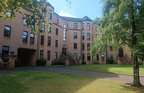 North West Apartamento | Three bedroom, modern flat in Hyndland