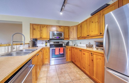 East Kootenay Casa | Three bedroom townhome ski-in/ski-out Upper Village