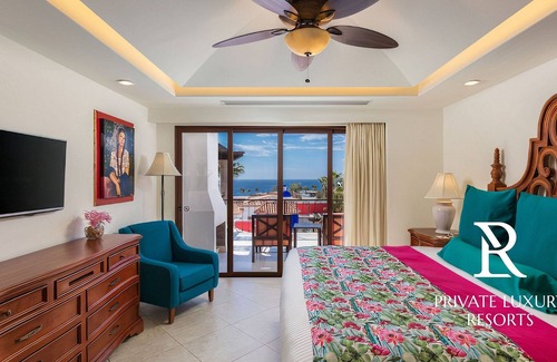 Los Cabos Complejo | Three Bedroom Villa- Hacienda Encantada Residences